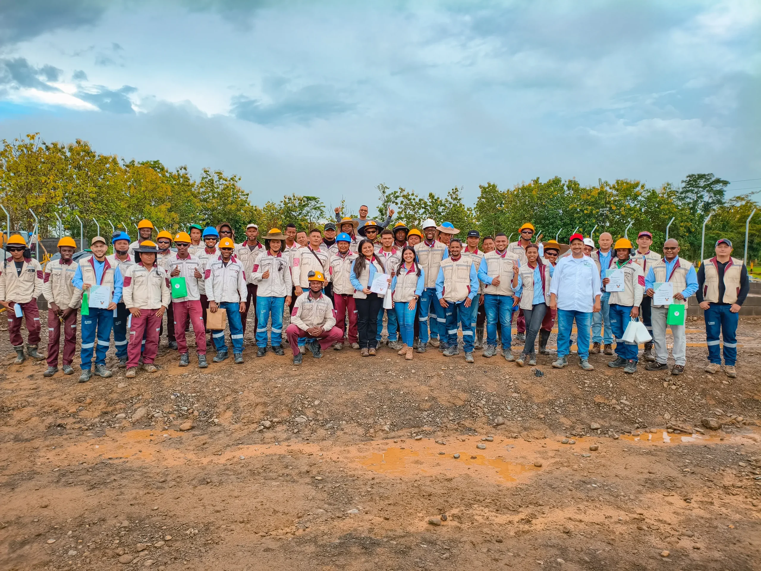 Grupo de colaboradores de Bajirá en la Jornada de Ascensos IntegroPRO 2026